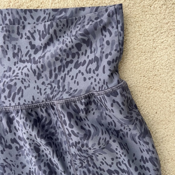 Athleta Salutation Printed Crop Jogger - Picture 5 of 6